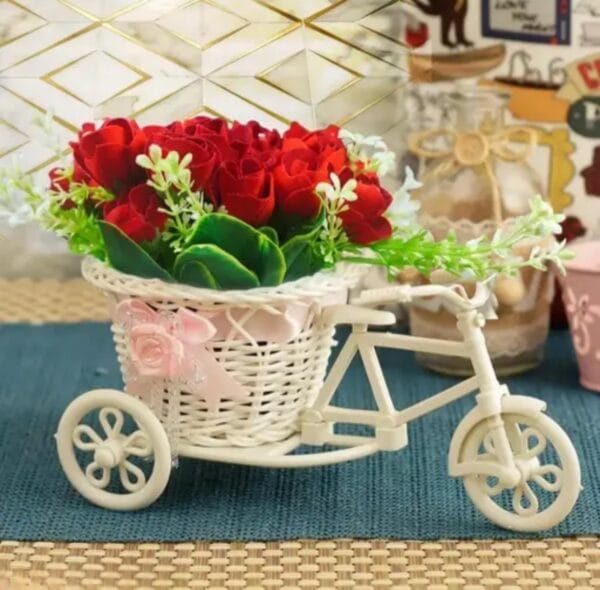 Rickshaw Rose Flower Vase Centre Table home decor Valentine's Special