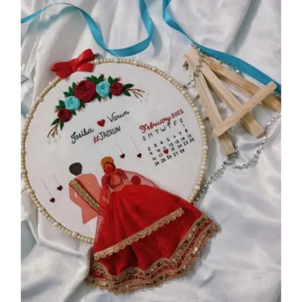 Customized Wedding Embroidery Hoop with Stand for Couples